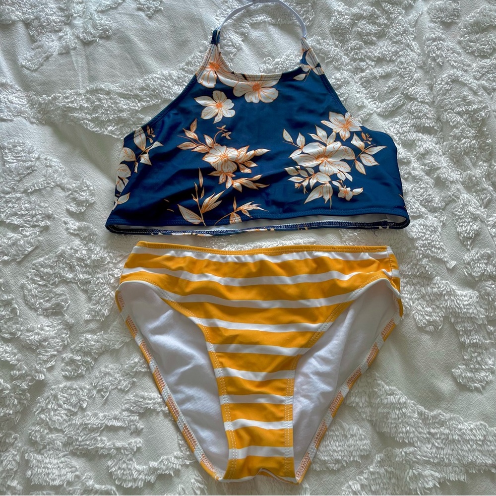 PixieGirl Blue and White Bikini Set
